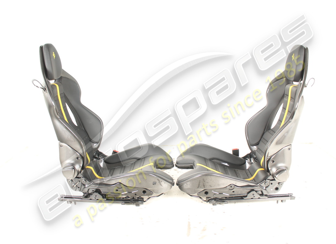 d'occasion ferrari 296 daytona carbon des places (taille l). numéro de pièce eap1490392 (2)