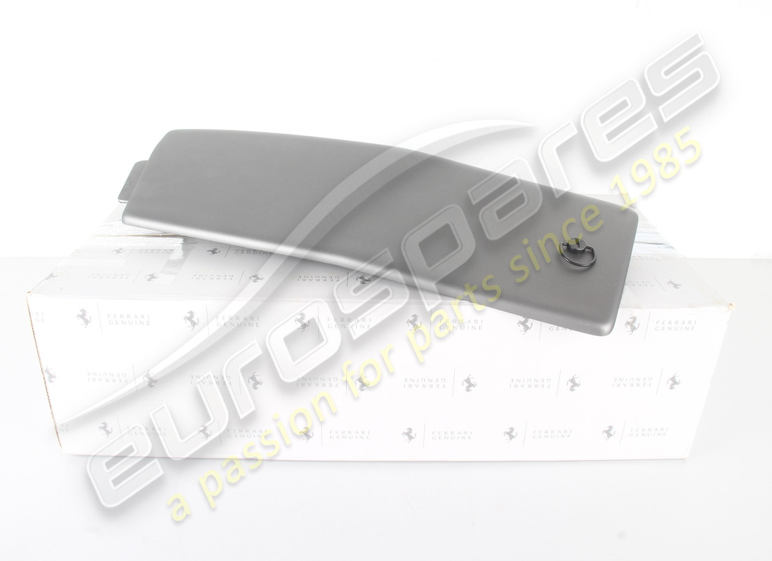nouvelle porte d'inspection des fusibles ferrari. numéro de pièce 80751600 (1)