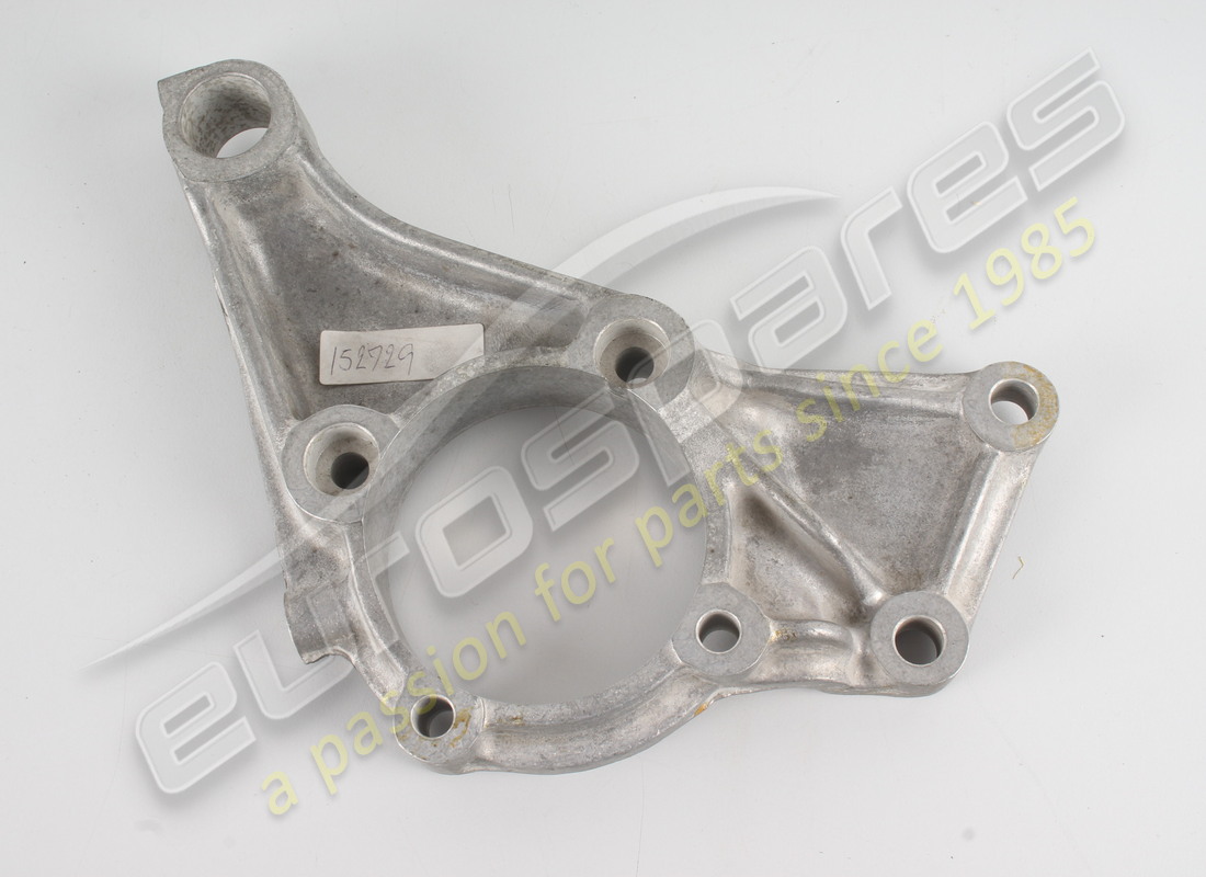 nouveau support de pompe pas ferrari. numéro de pièce 152729 (1)