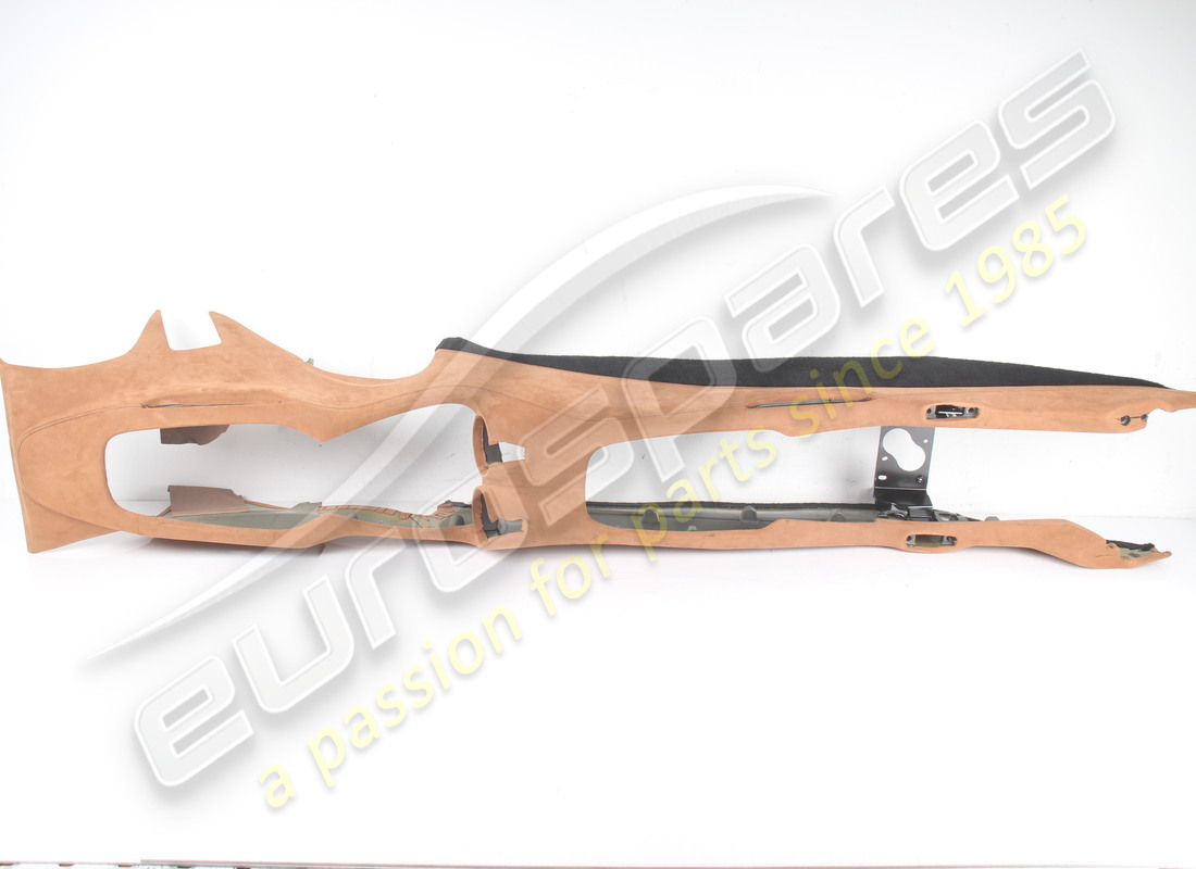 STRUCTURE DE TUNNEL Ferrari UTILISÉE. NUMÉRO DE PIÈCE 795482 (1) STRUCTURE DE TUNNEL Ferrari UTILISÉE. NUMÉRO DE PIÈCE 795482 (1)