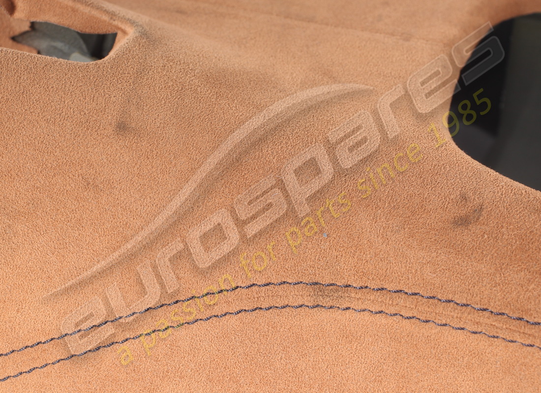 structure de tunnel ferrari utilisée. numéro de pièce 795482 (9)