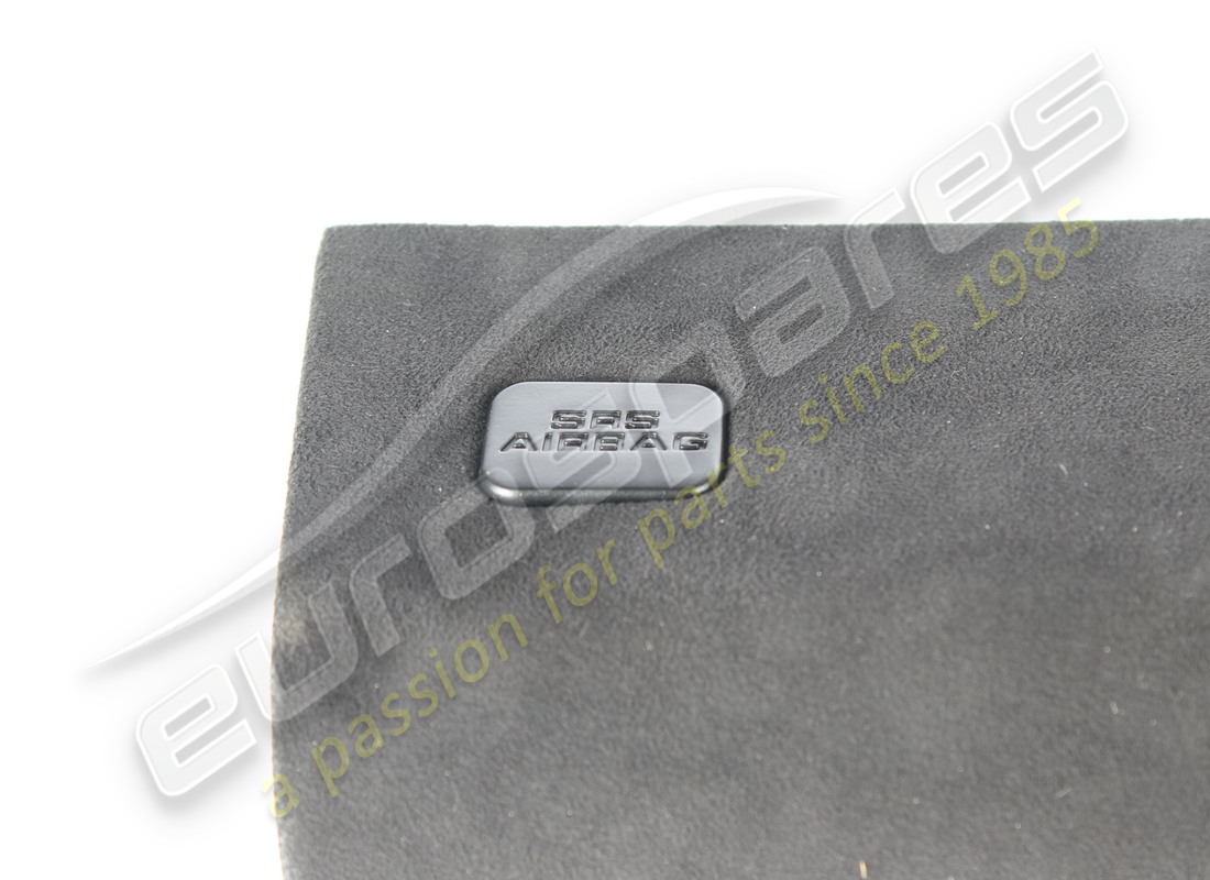 monte-pare-chocs sx cs gd d'occasion ferrari. numéro de pièce 787773 (4)