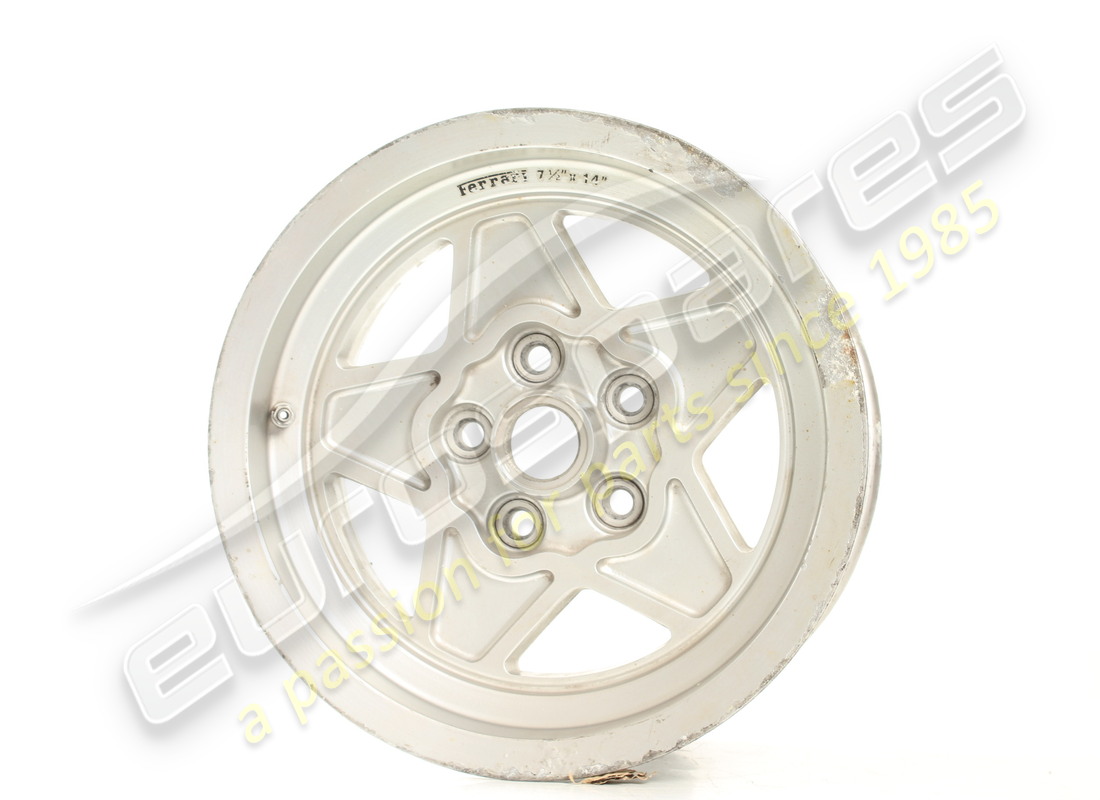 UTILISÉ Ferrari ROUE CAMPAGNOLO 7.5X14 . NUMÉRO DE PIÈCE 108752 (1)