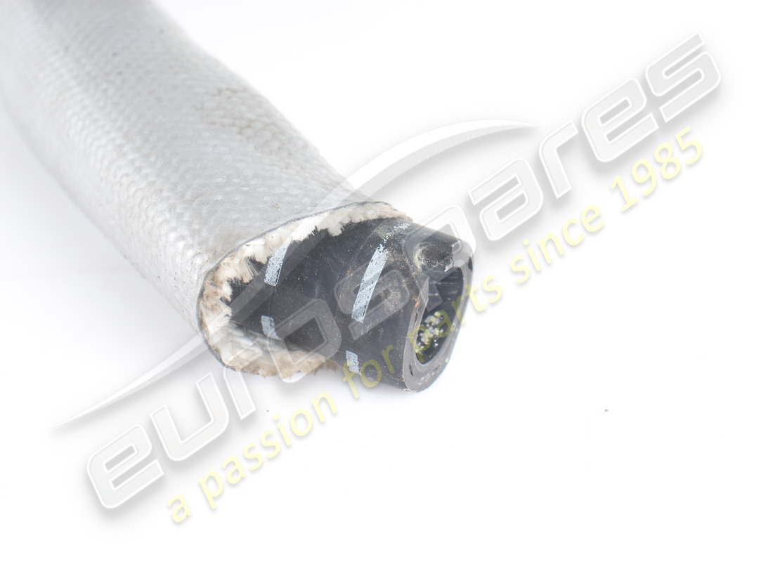 tuyau de raccord inférieur d'occasion ferrari. numéro de pièce 336395 (3)