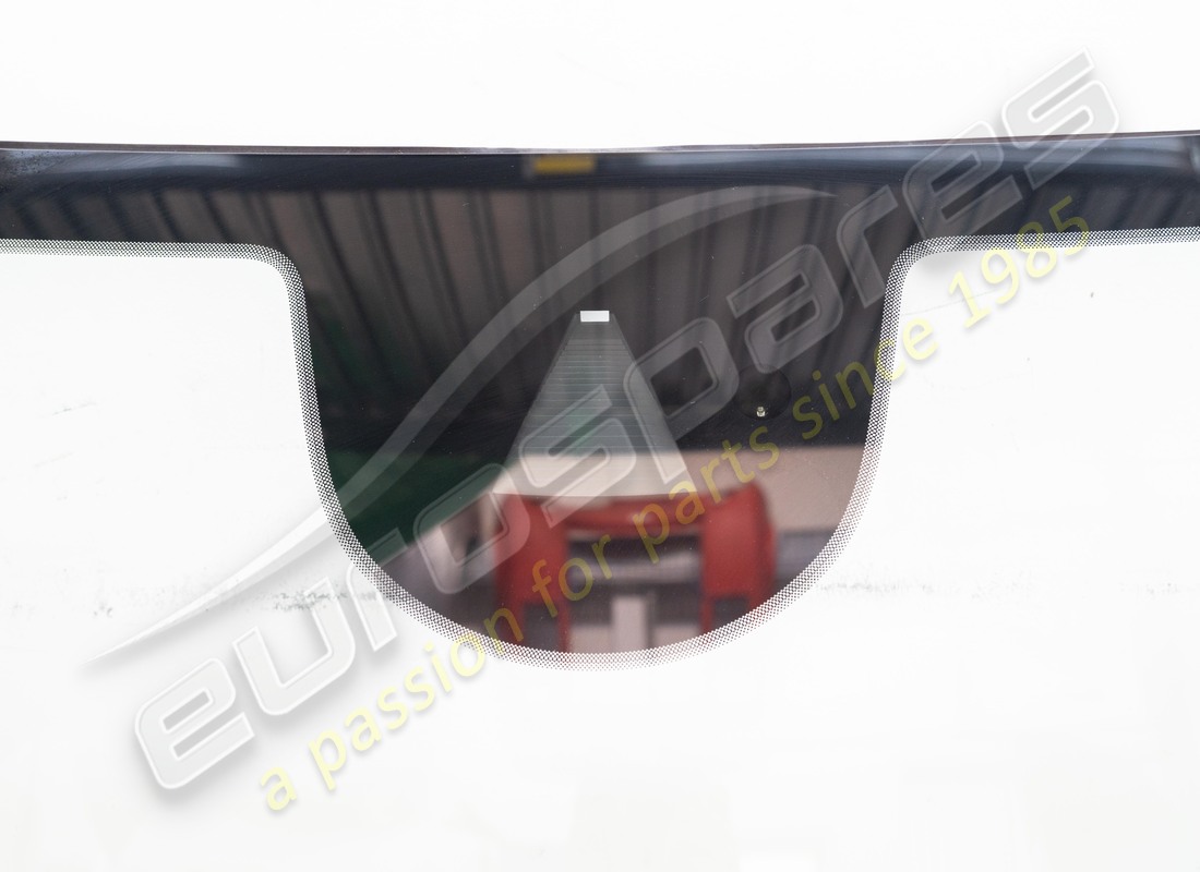 pare-brise complet d'occasion ferrari. numéro de pièce 985883352 (3)