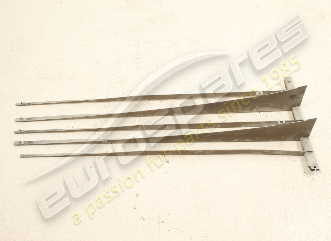 nouveau (autre) ferrari grille de porte gauche 14 point. numéro de pièce 61488400 (2)