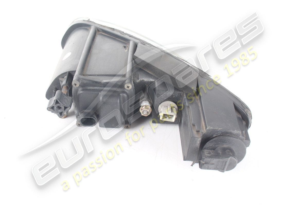 UTILISÉ MASERATI FEU ANTIBROUILLARD DROIT. NUMÉRO DE PIÈCE 383100114 (4) utilisé maserati feu antibrouillard droit. numéro de pièce 383100114 (4)