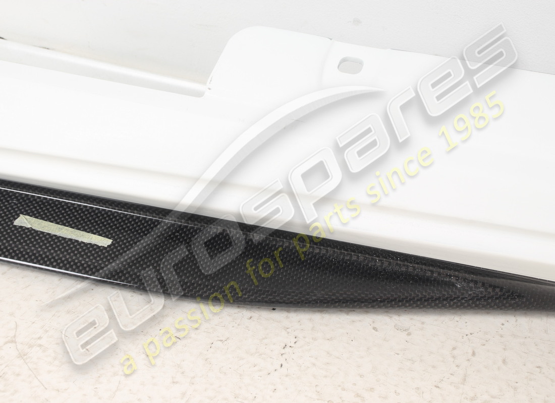 nouveau (autre) ferrari garniture sous-porte gauche complète. numéro de pièce 985881796 (2)