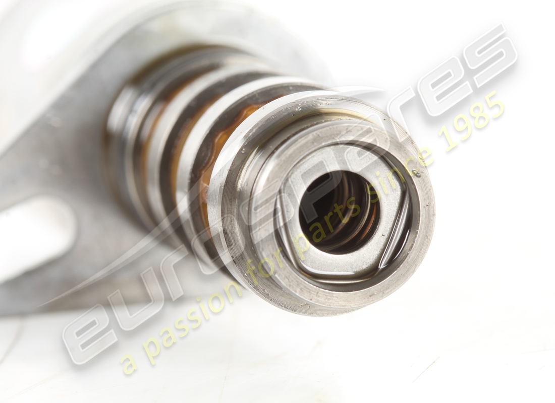 soupape de régulateur de pression d'huile ferrari utilisée. numéro de pièce 296017 (4)