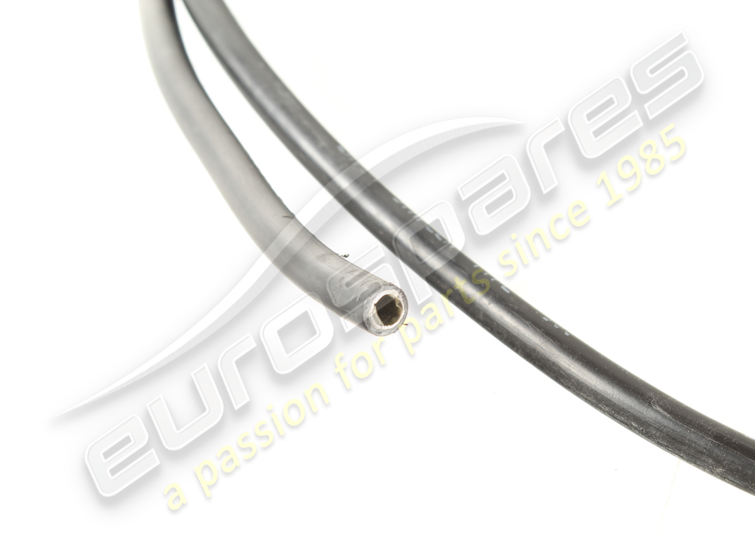 tuyau utilisé ferrari de la bouteille à 3 way co. référence 272235 (2)