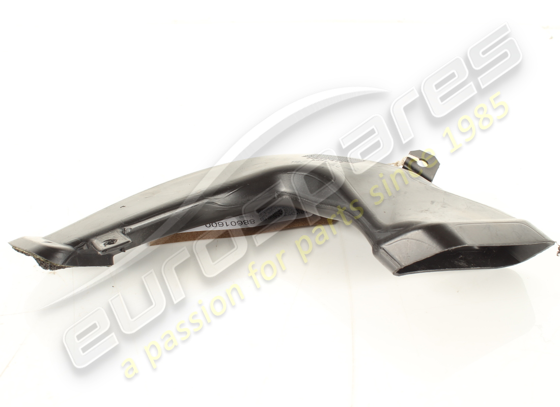 conduit d'air antibuée rh d'occasion ferrari. numéro de pièce 88601600 (2)