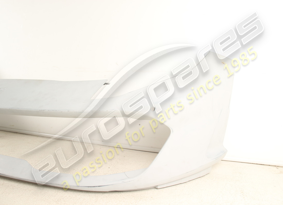 pare-choc avant ferrari endommagé. numéro de pièce 89041710 (3)