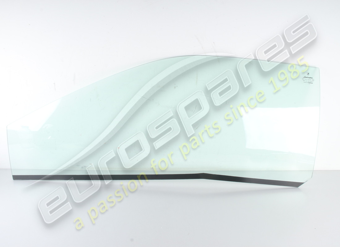 nouvelle fenêtre de porte oe gauche. numéro de pièce 0072004148 (1)