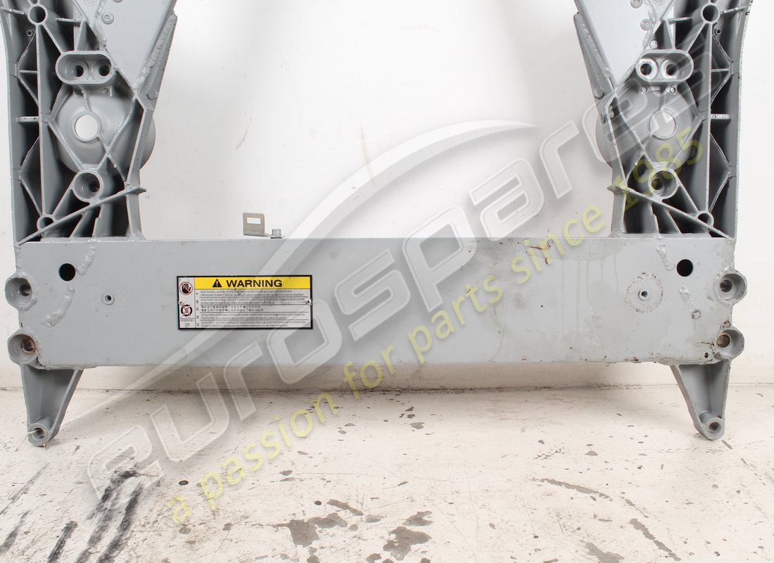 utilisé ferrari sous-châssis moteur. numéro de pièce 985278223 (8)