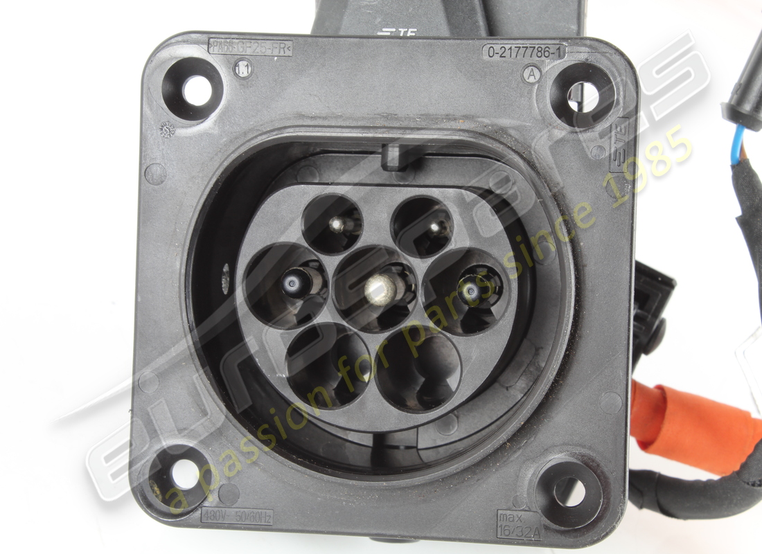 utilisé ferrari cavo hvc10 presa ricarica ue. numéro de pièce 885832 (4)