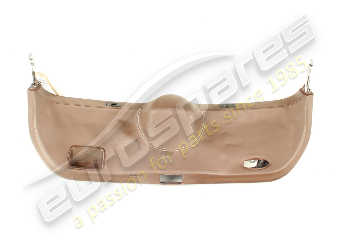 GARNITURE DE HAYON INFÉRIEURE D'OCCASION Ferrari. NUMÉRO DE PIÈCE 841150.. (1)