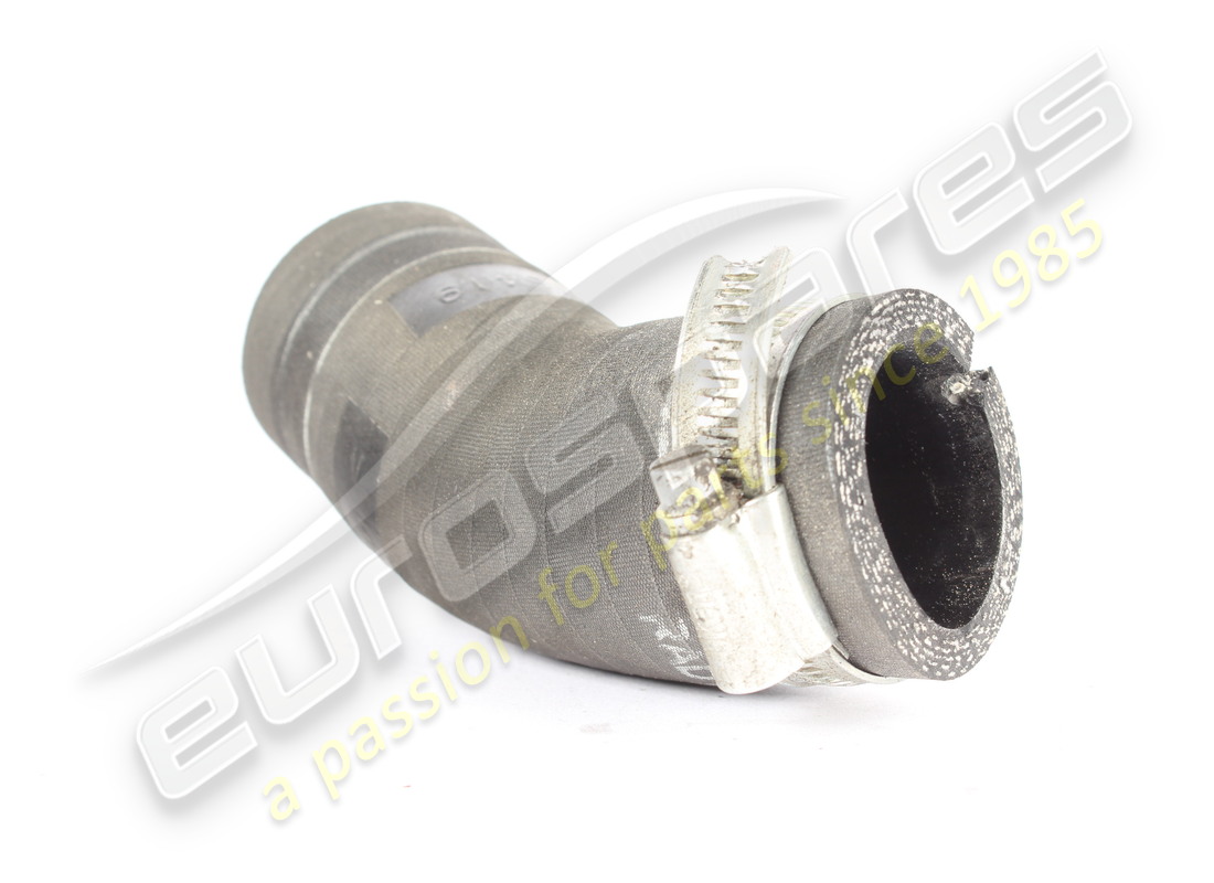 TUYAU DE RACCORDEMENT DE RADIATEUR DROIT D'OCCASION Ferrari. NUMÉRO DE PIÈCE 760974 (1)