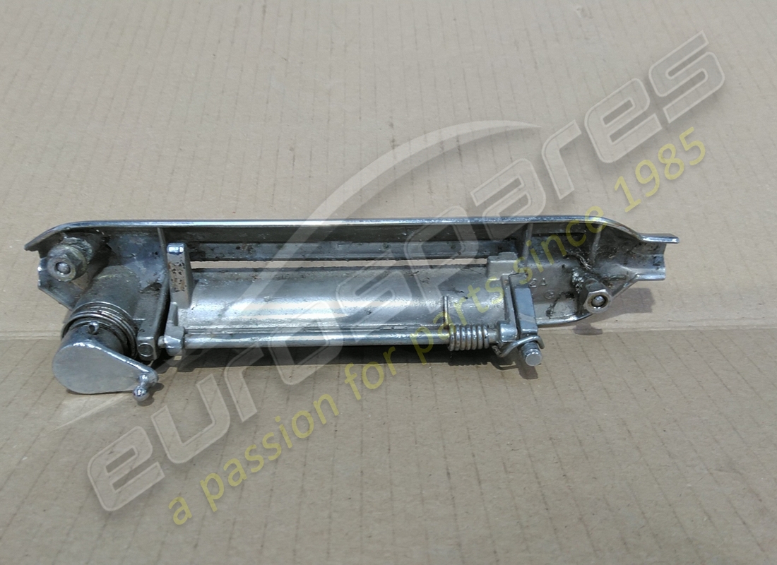 utilisé lamborghini poignée de porte extérieure gauche. numéro de pièce 006754309 (2)