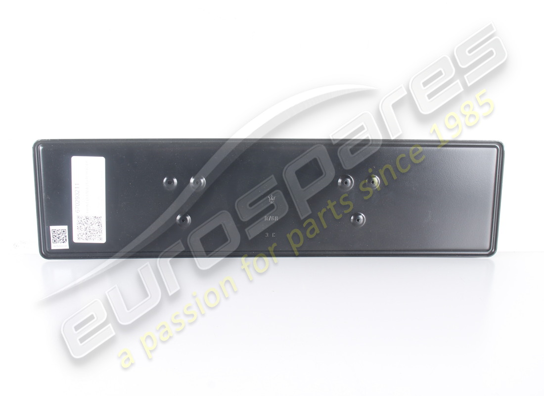 NOUVEAU SUPPORT DE PLAQUE D'IMMATRICULATION AVANT MASERATI. NUMÉRO DE PIÈCE 670293211 (2) nouveau support de plaque d'immatriculation avant maserati. numéro de pièce 670293211 (2)