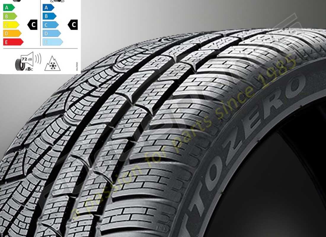 pneu d'hiver avant pirelli neuf ferrari sottozero, 245-35 zr20 (95w). numéro de pièce 889951 (1)