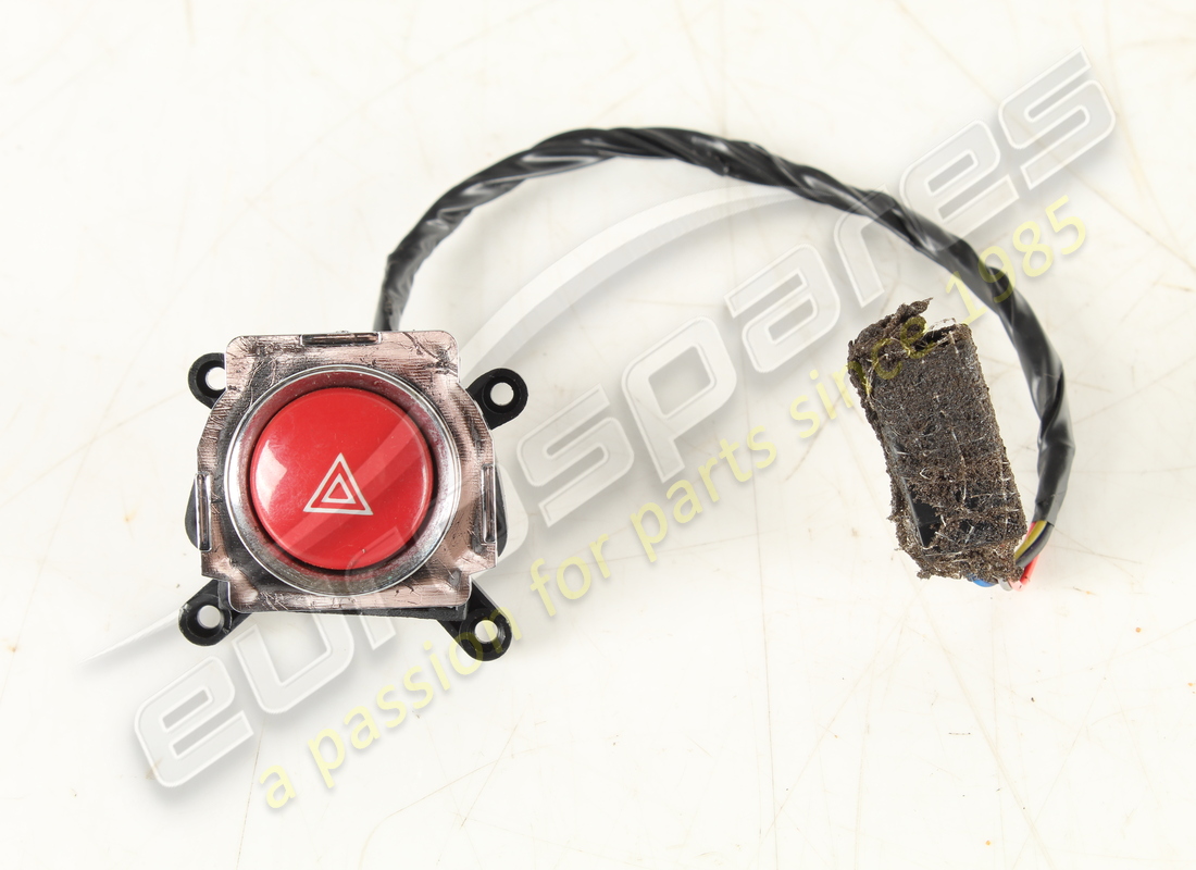 utilisé maserati contrôle d'urgence. numéro de pièce 197803 (1)