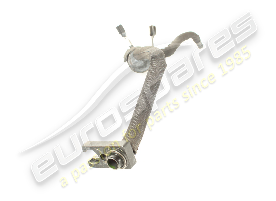 tuyau ferrari d'occasion reliant le système cvc au compresseur. numéro de pièce 309864 (2)