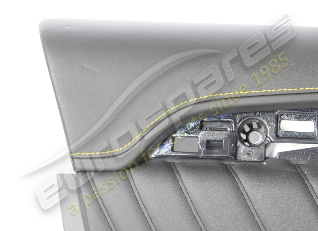 ensemble de panneau de porte avant gauche d'occasion maserati. numéro de pièce 670225898 (2)