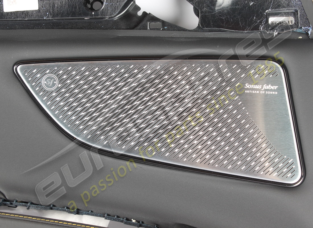 ensemble de panneau de porte avant gauche d'occasion maserati. numéro de pièce 670225898 (3)
