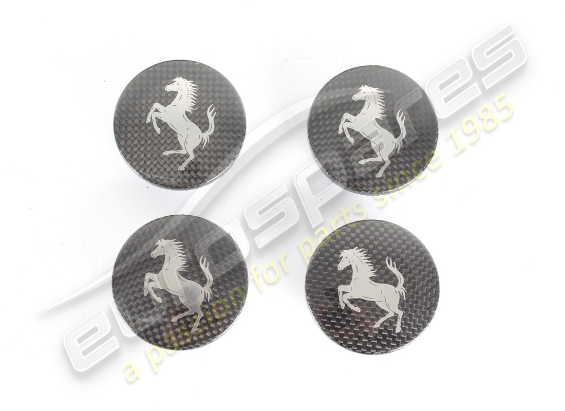 nouveaux enjoliveurs de roue de course en fibre de carbone ferrari. numéro de pièce 70005609 (2)