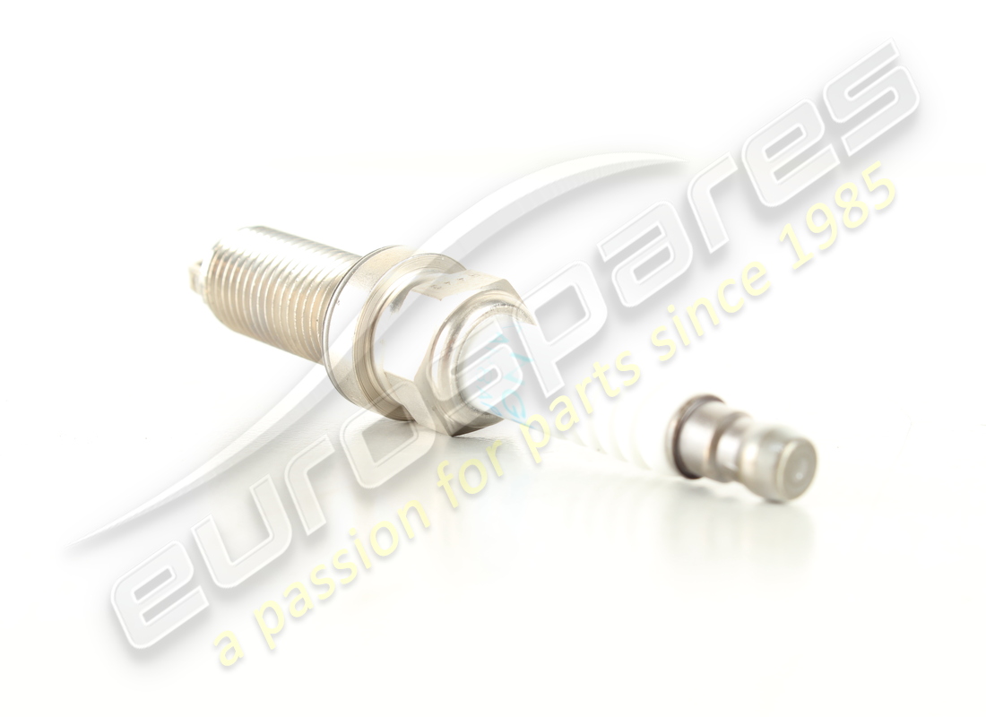 nouvelle bougie d'allumage ngk. numéro de pièce 310840 (3)