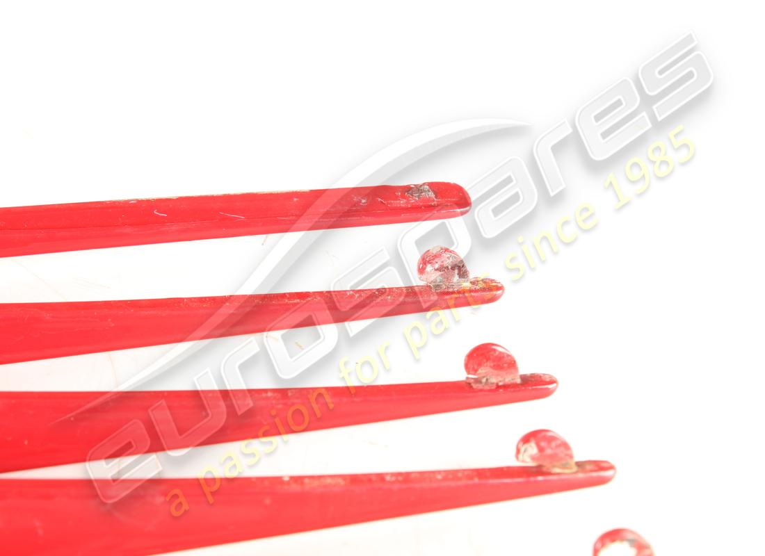 grille d'aile gauche ferrari utilisée. numéro de pièce 61780110 (3)