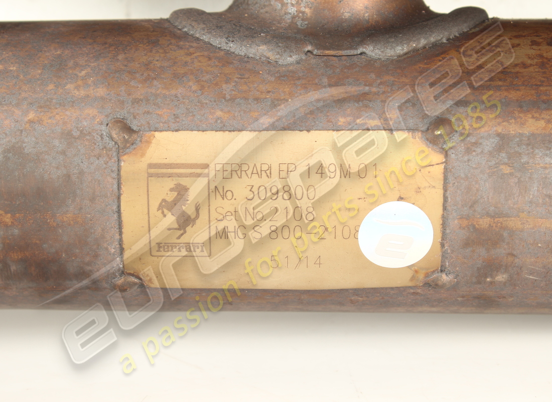 UTILISÉ Ferrari EXTENSION CENTRALE . NUMÉRO DE PIÈCE 309800 (1)