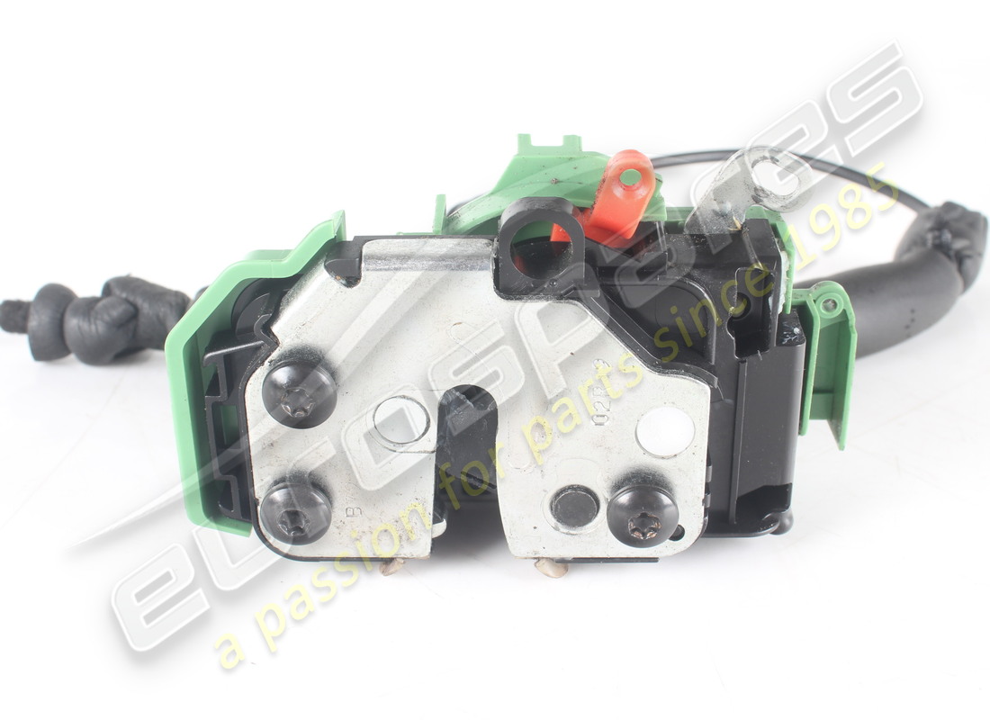 UTILISÉ FERRARI SERRURE DE PORTE DROITE. NUMÉRO DE PIÈCE 785975 (2) utilisé ferrari serrure de porte droite. numéro de pièce 785975 (2)