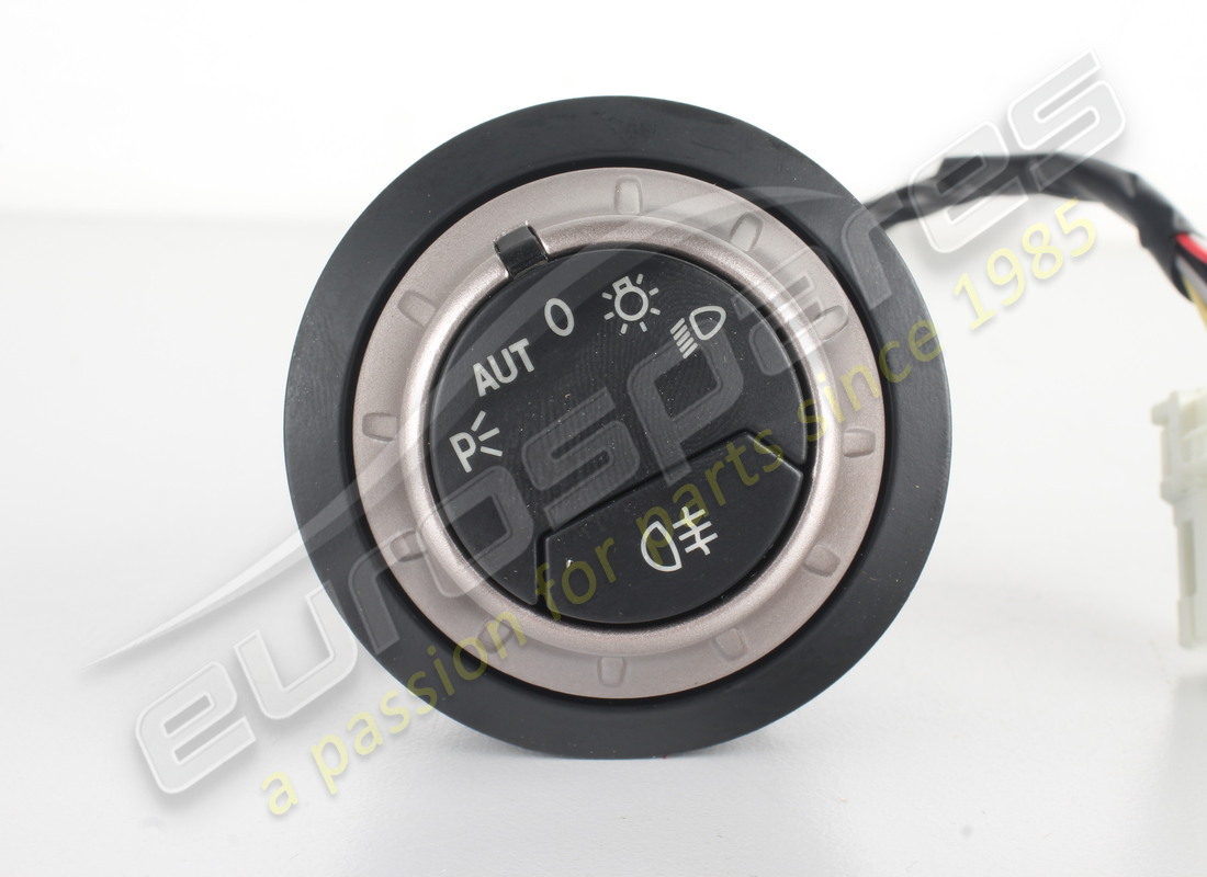 nouveau ferrari sat. com. luci- nero 110552. numéro de pièce 72587600 (2)