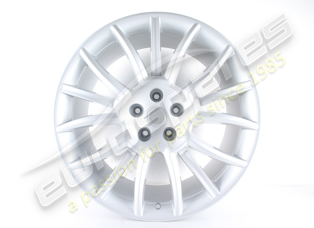 nouvelle roue arrière maserati. numéro de pièce 82126806 (1)
