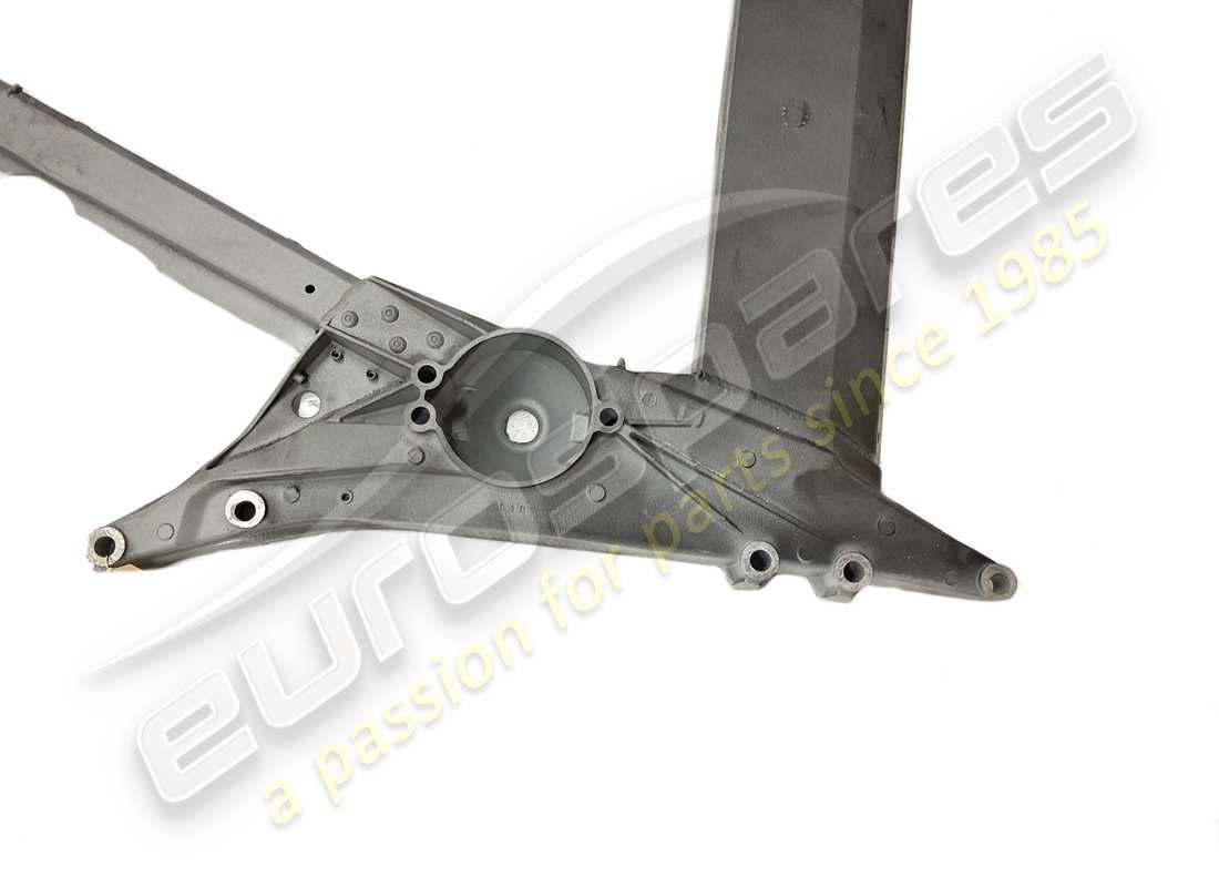 sous-châssis de moteur ferrari endommagé. numéro de pièce 985278223 (2)