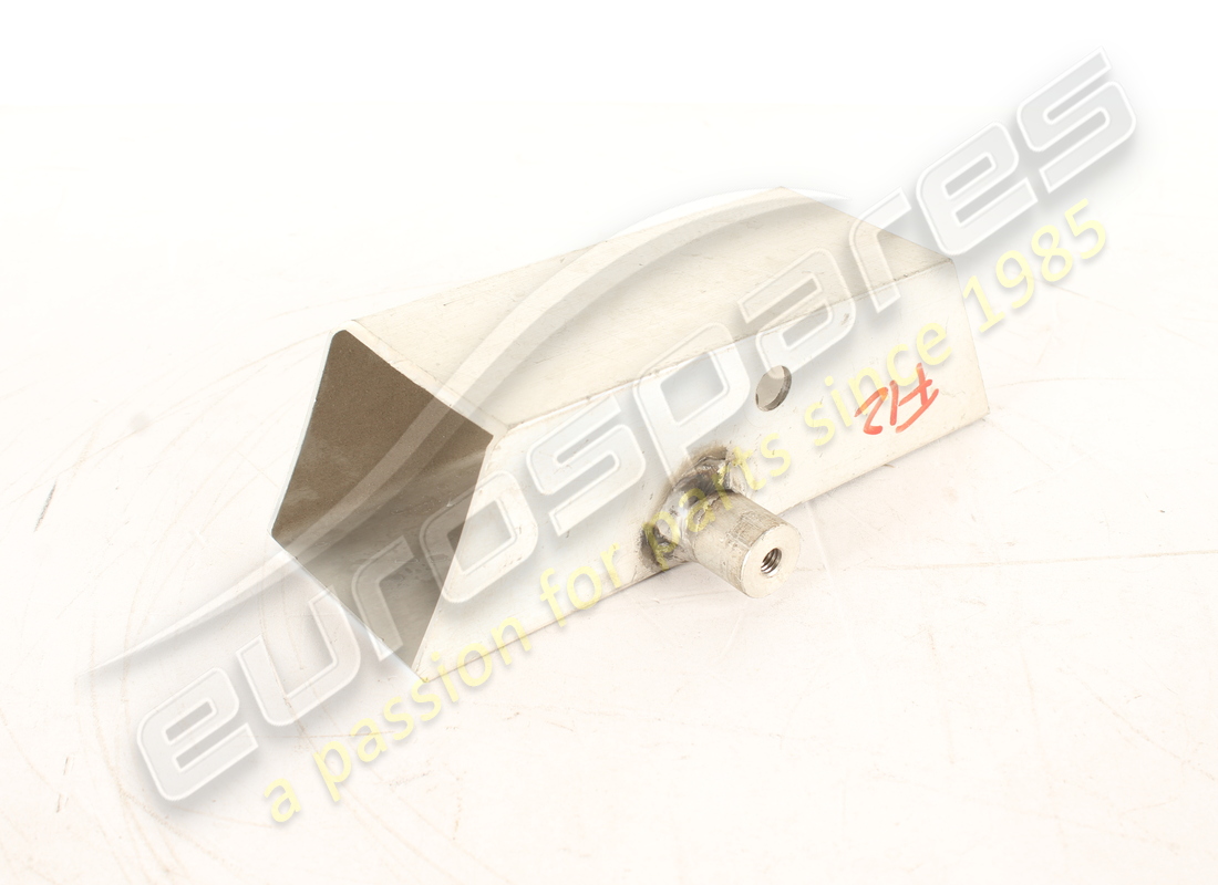 nouvelle diagonale interne centrale ferrari rh. numéro de pièce 985276432 (1)