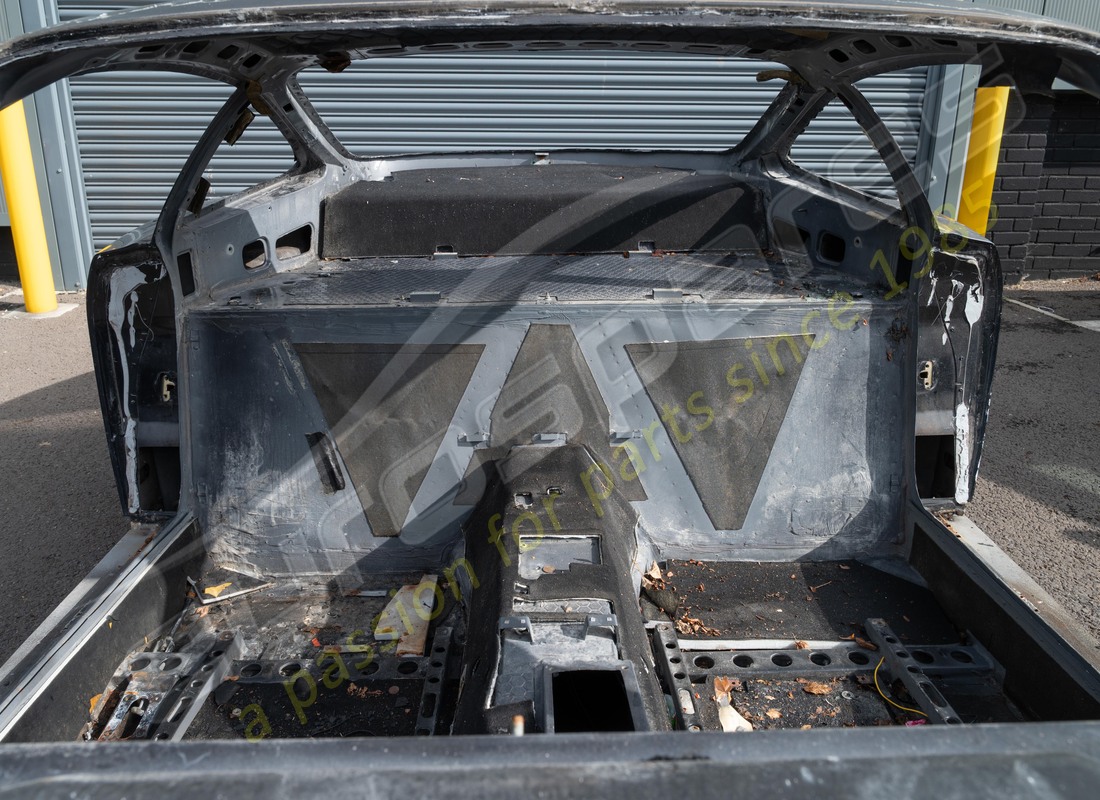 used ferrari 550 complete bodyshell bare. part number 65375900 (6)