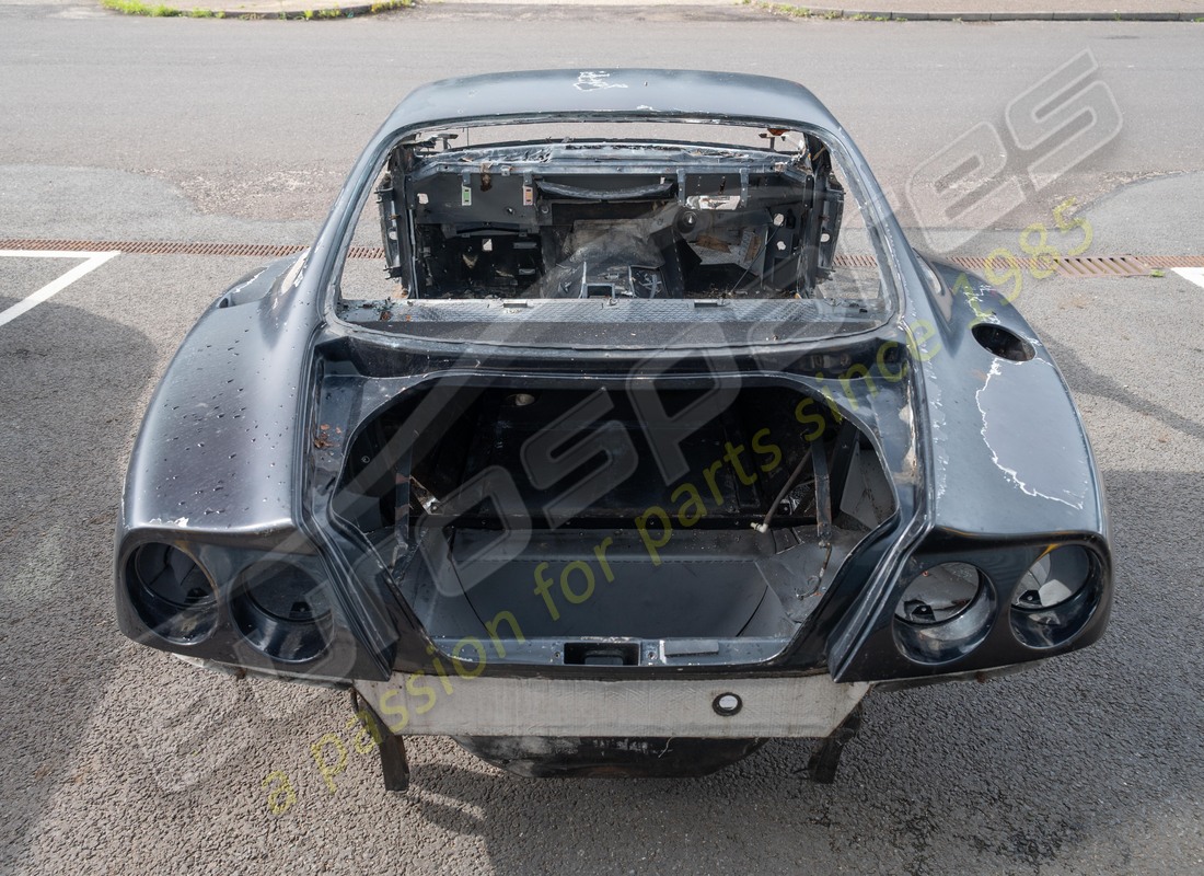 used ferrari 550 complete bodyshell bare. part number 65375900 (9)