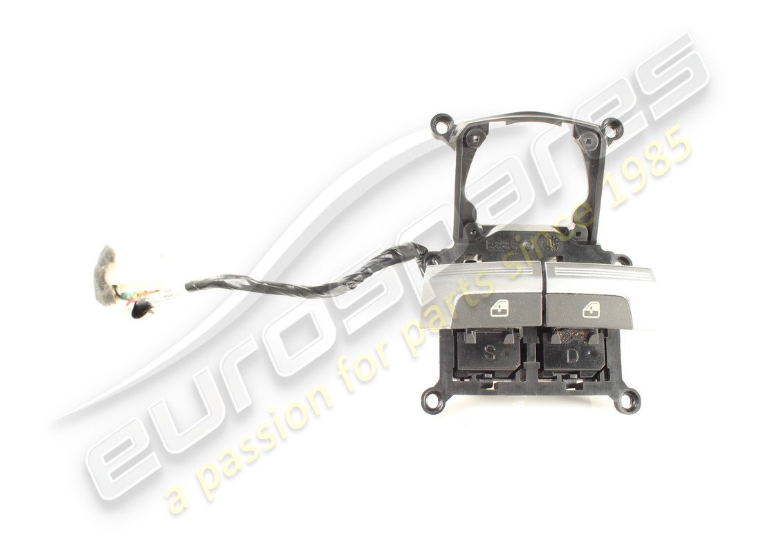 COMMANDE DE LÈVE-VITRE ÉLECTRIQUE COMPLÈTE D'OCCASION Ferrari. NUMÉRO DE PIÈCE 82765000 (1)