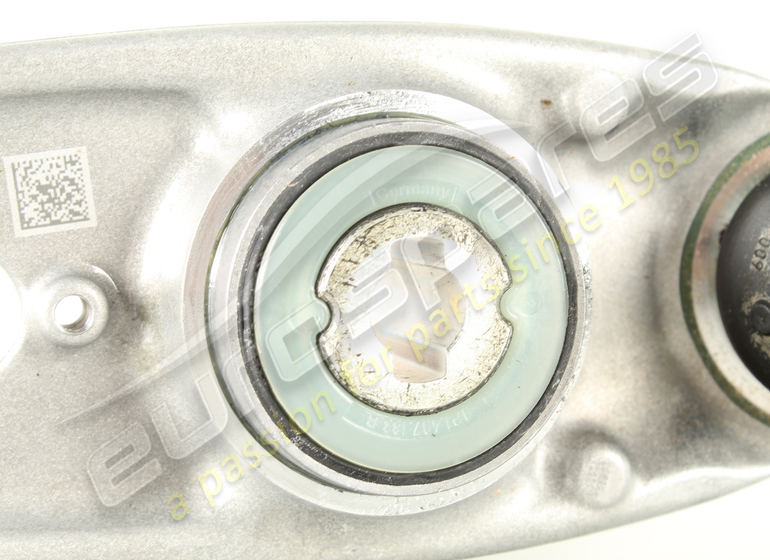 NOUVEAU PORSCHE WISHBONE. NUMÉRO DE PIÈCE 992407151L (4) nouveau porsche wishbone. numéro de pièce 992407151l (4)