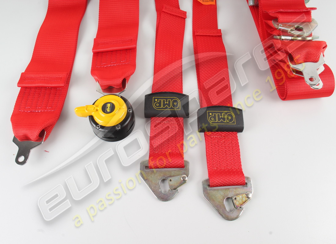 nouveau kit de ceinture de sécurité et de supports ferrari. numéro de pièce 164778 (2)