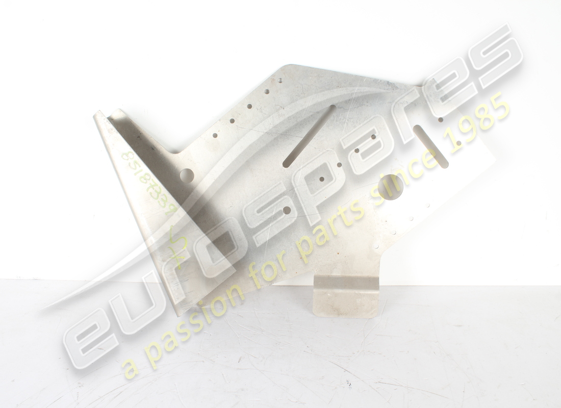 nouveau renfort ferrari gauche. numéro de pièce 985187339 (1)