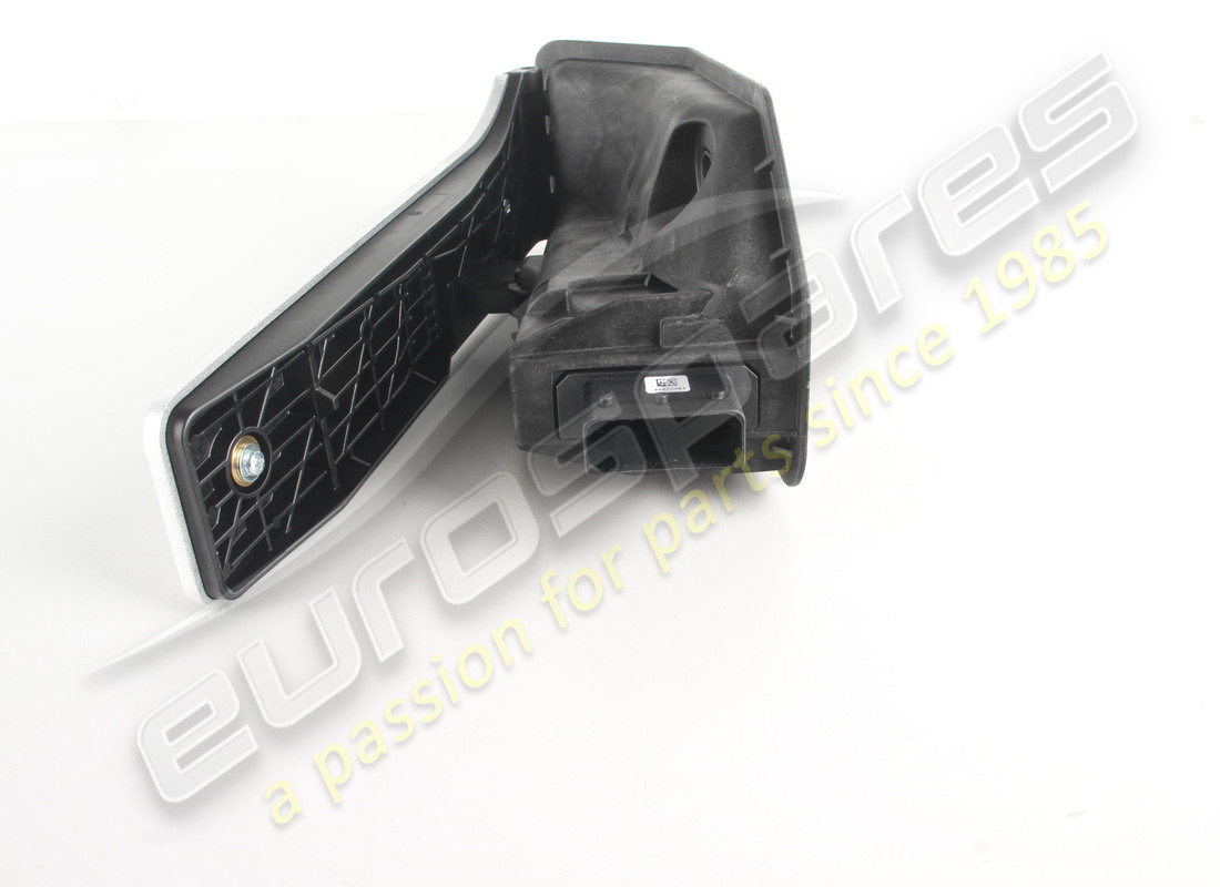 nouvelle pédale d'accélérateur maserati. numéro de pièce 670156296 (3)