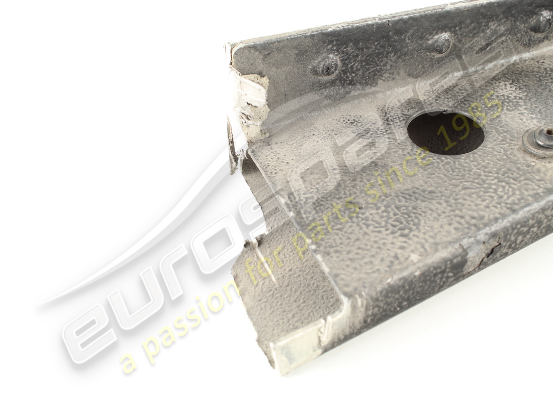 support côté droit d'occasion ferrari plus cataph. référence 65151611 (5)