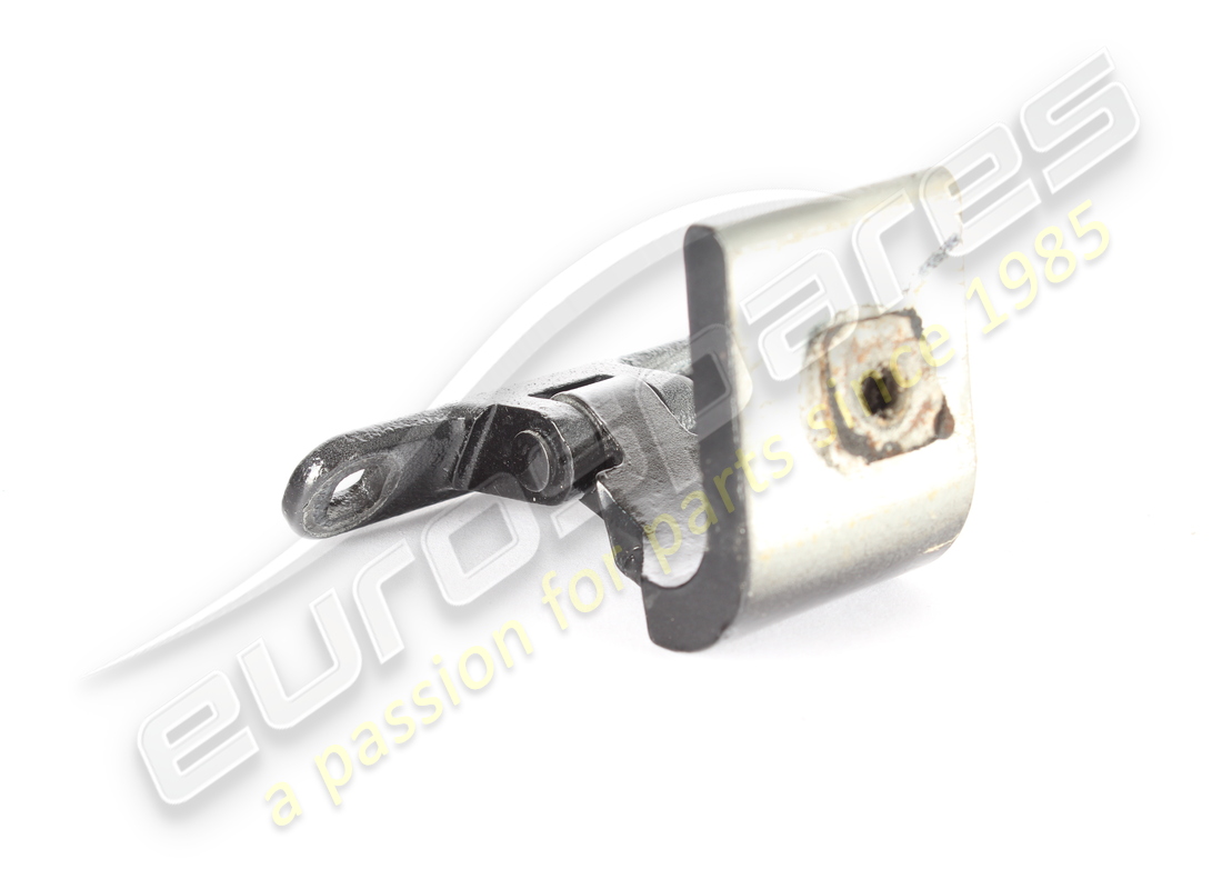 charnière utilisée maserati. numéro de pièce 675002107 (2)