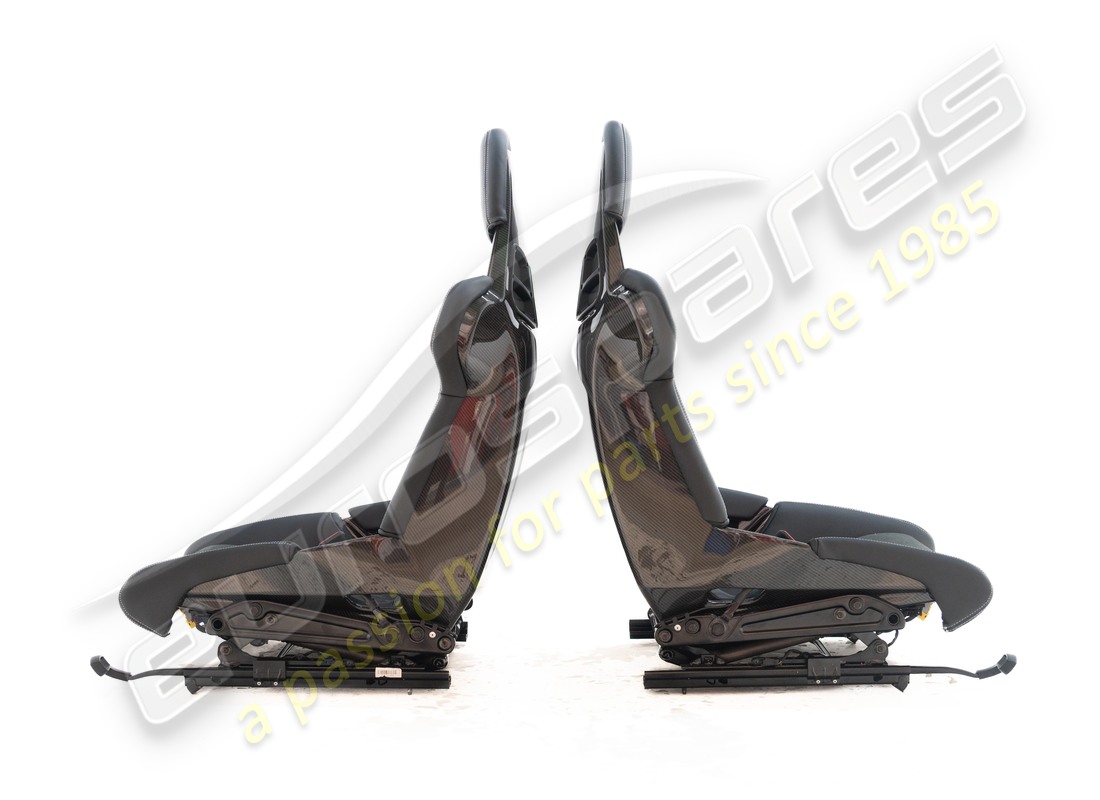 reconditionné porsche gt3 carbone des places. numéro de pièce eap1550954 (3)