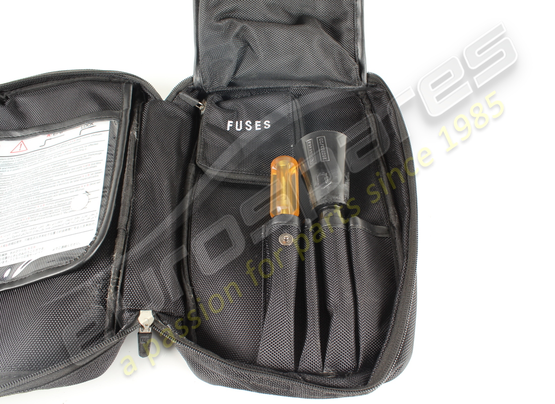 utilisé ferrari sac à outils complet. numéro de pièce 285935 (5)