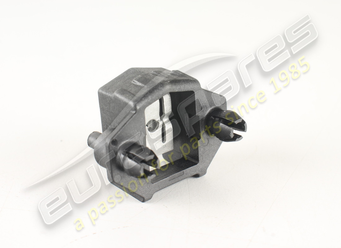 nouveau support porsche. numéro de pièce 992121277 (2)