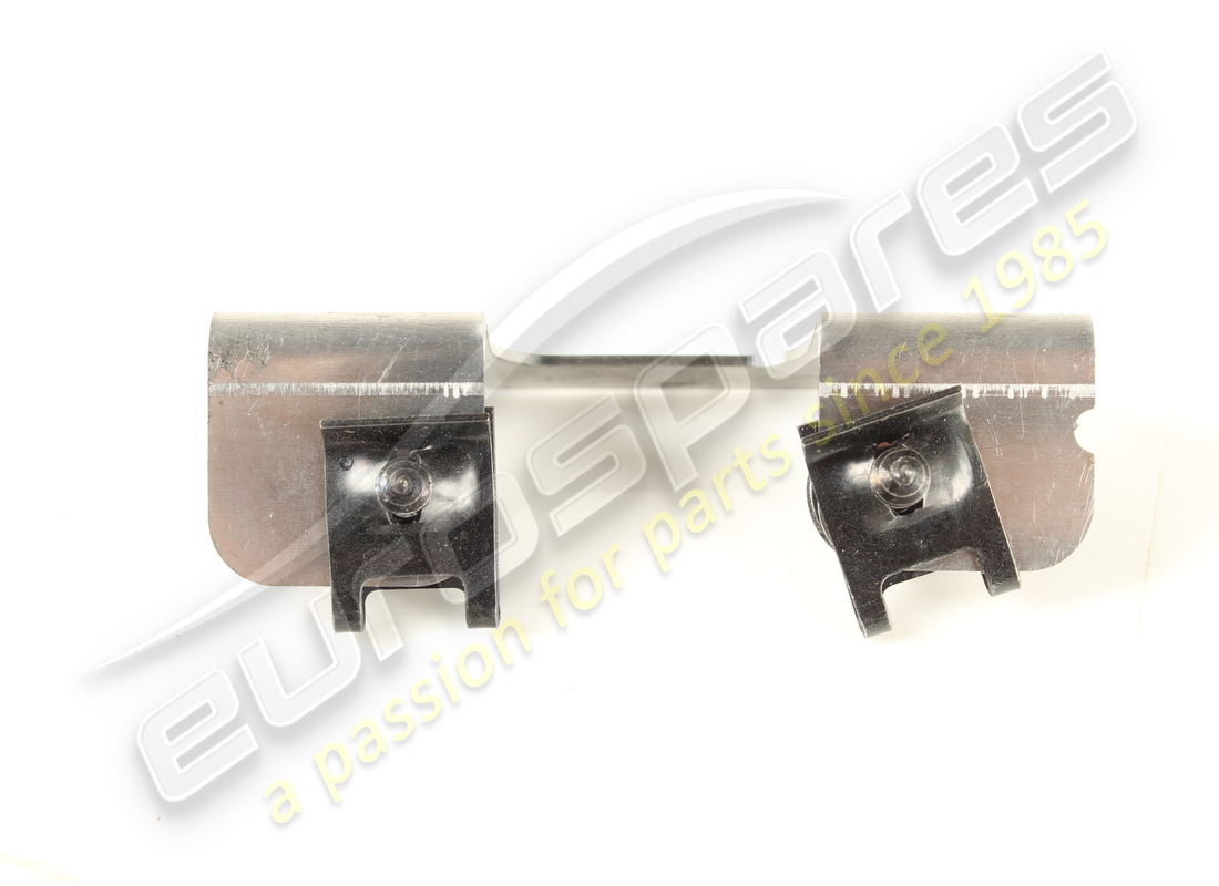 UTILISÉ Porsche SUPPORT . NUMÉRO DE PIÈCE 69157200 (1)